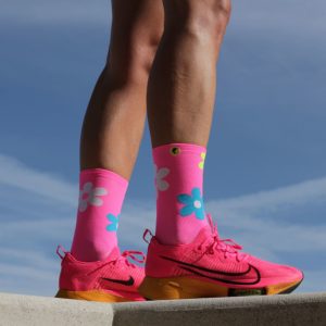 calcetines ciclismo rosa fluor